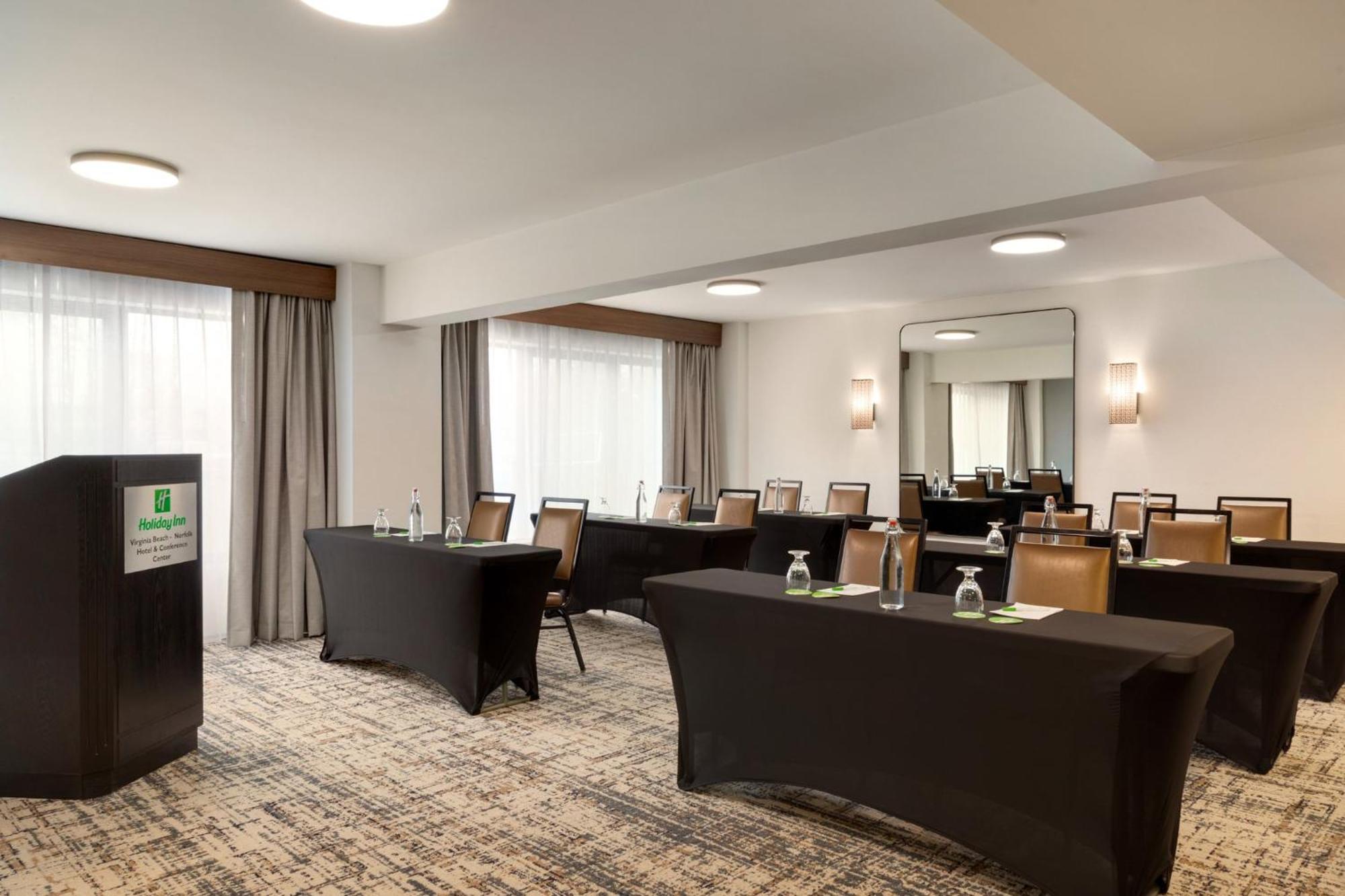 Holiday Inn Virginia Beach - Norfolk By Ihg Экстерьер фото