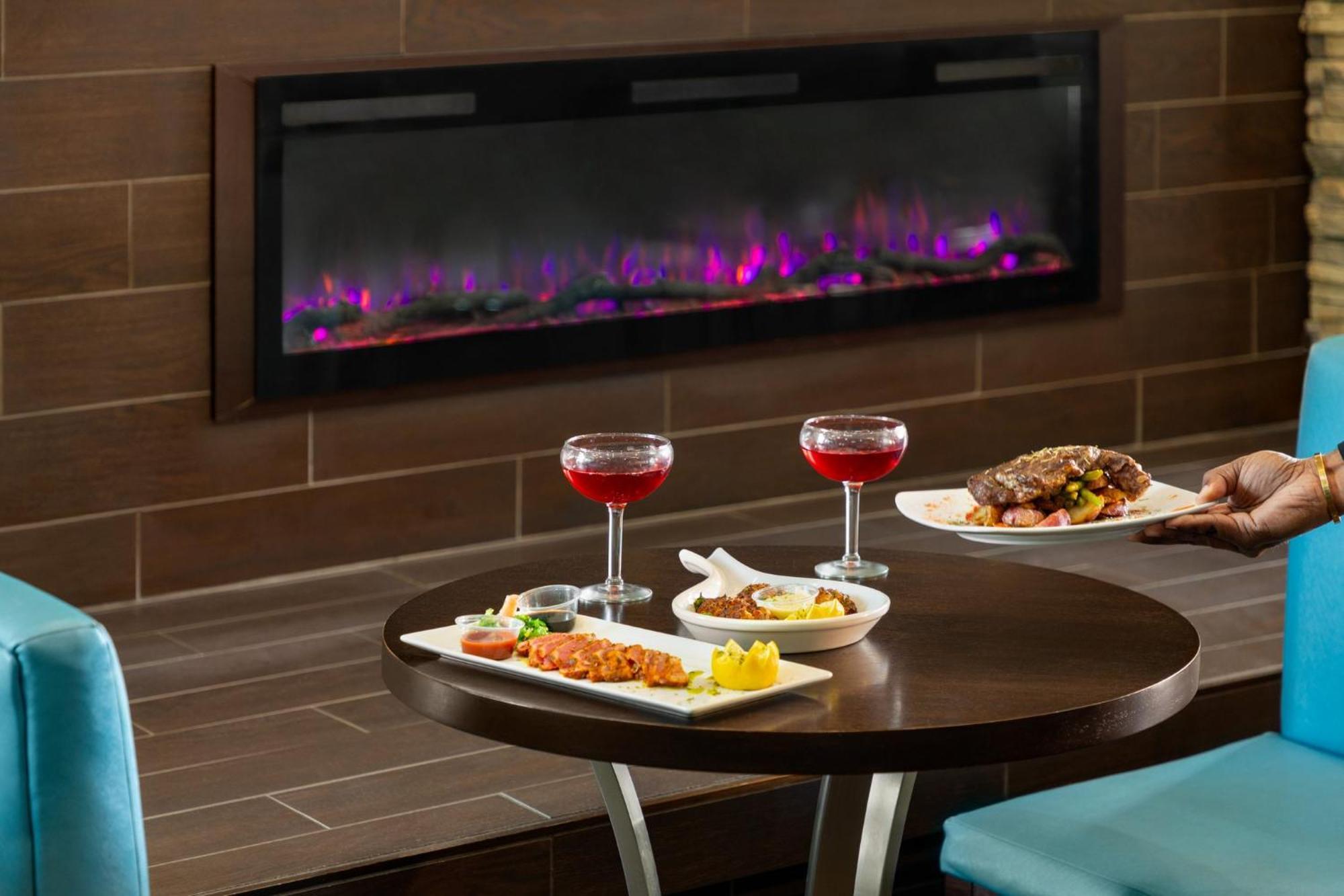 Holiday Inn Virginia Beach - Norfolk By Ihg Экстерьер фото