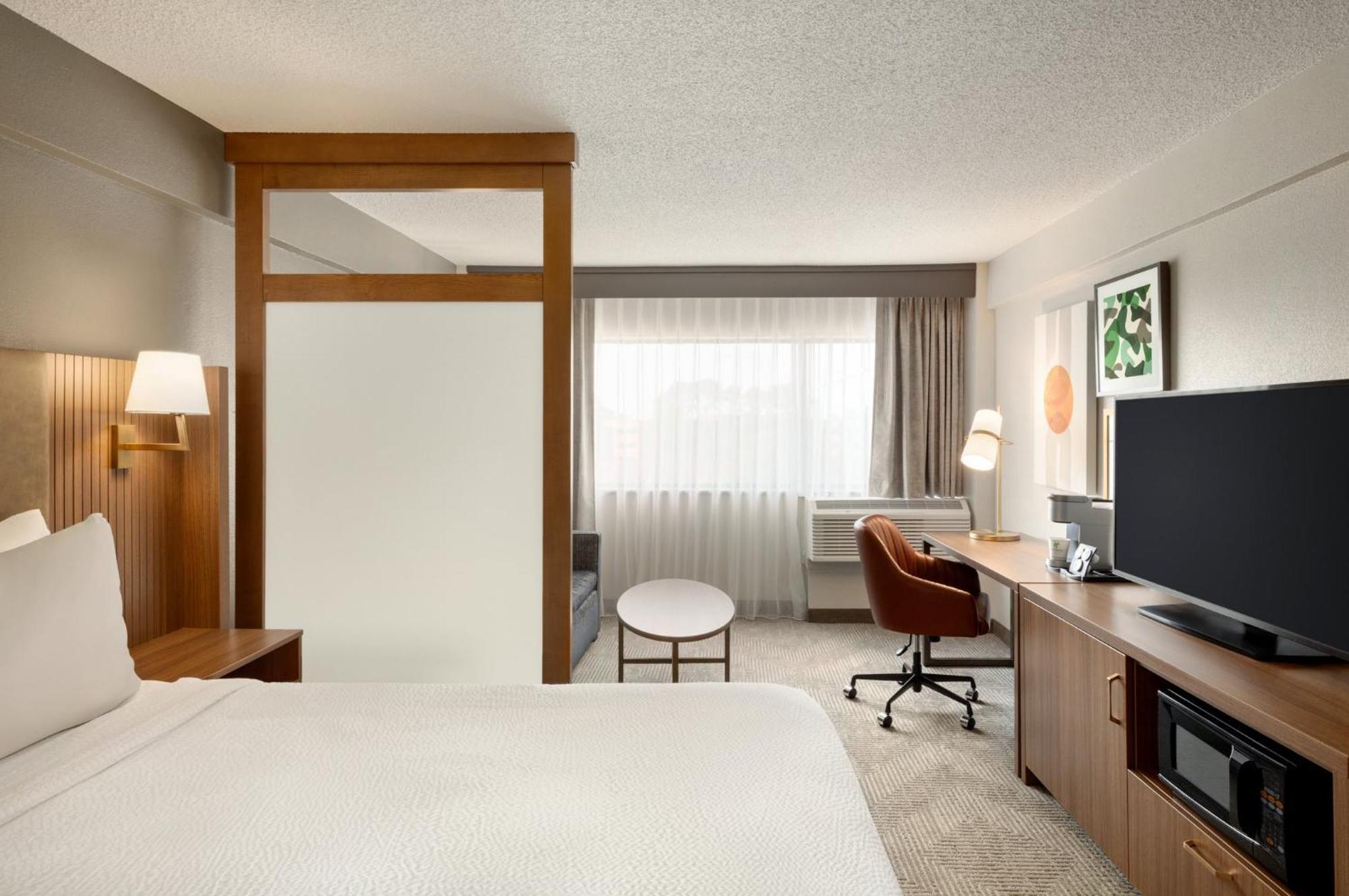 Holiday Inn Virginia Beach - Norfolk By Ihg Экстерьер фото