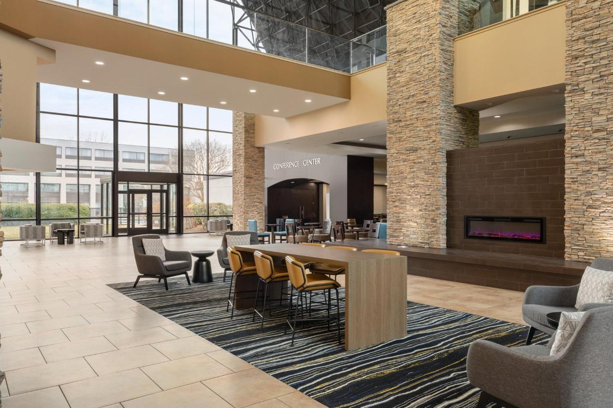 Holiday Inn Virginia Beach - Norfolk By Ihg Экстерьер фото
