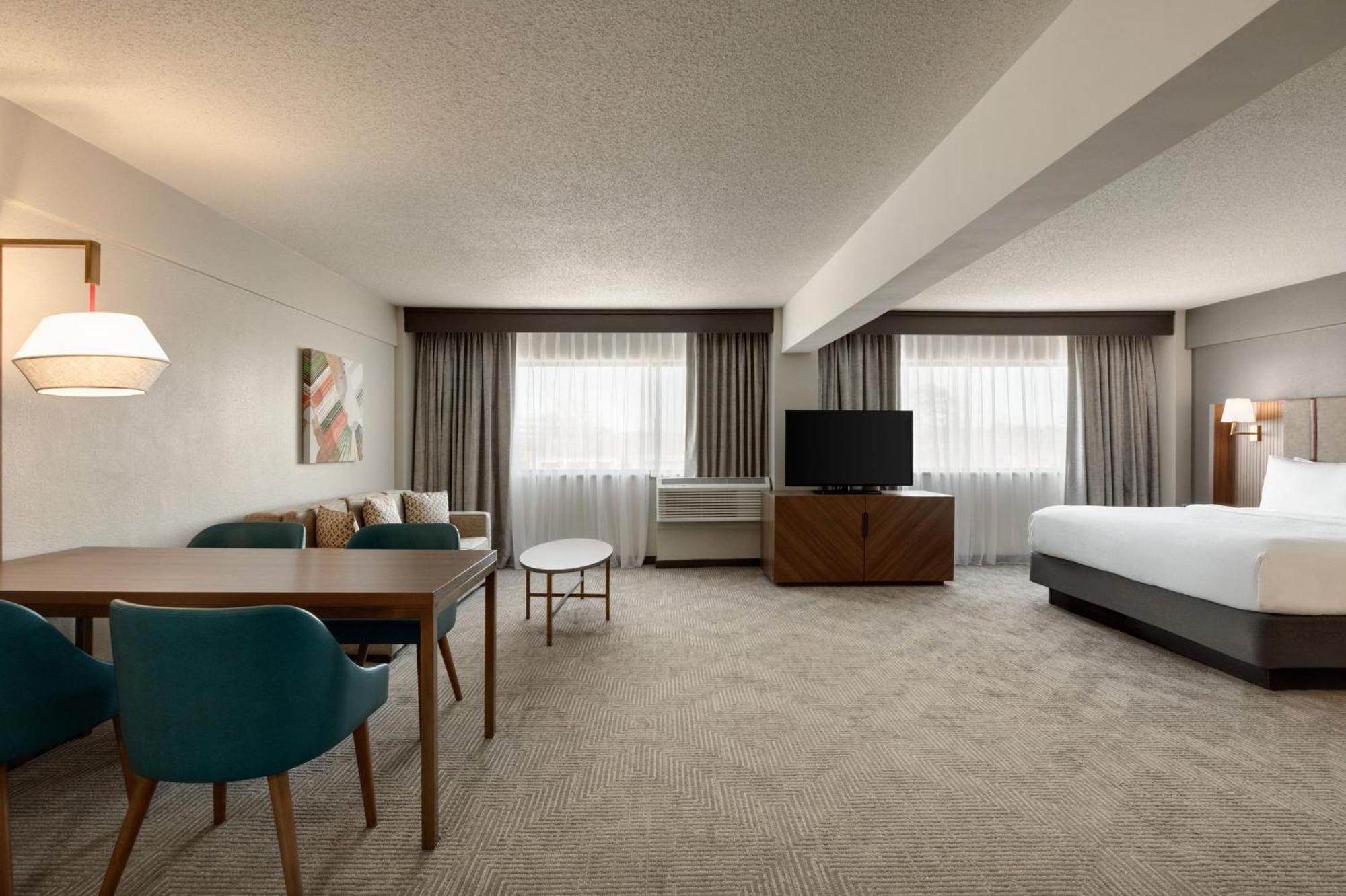 Holiday Inn Virginia Beach - Norfolk By Ihg Экстерьер фото