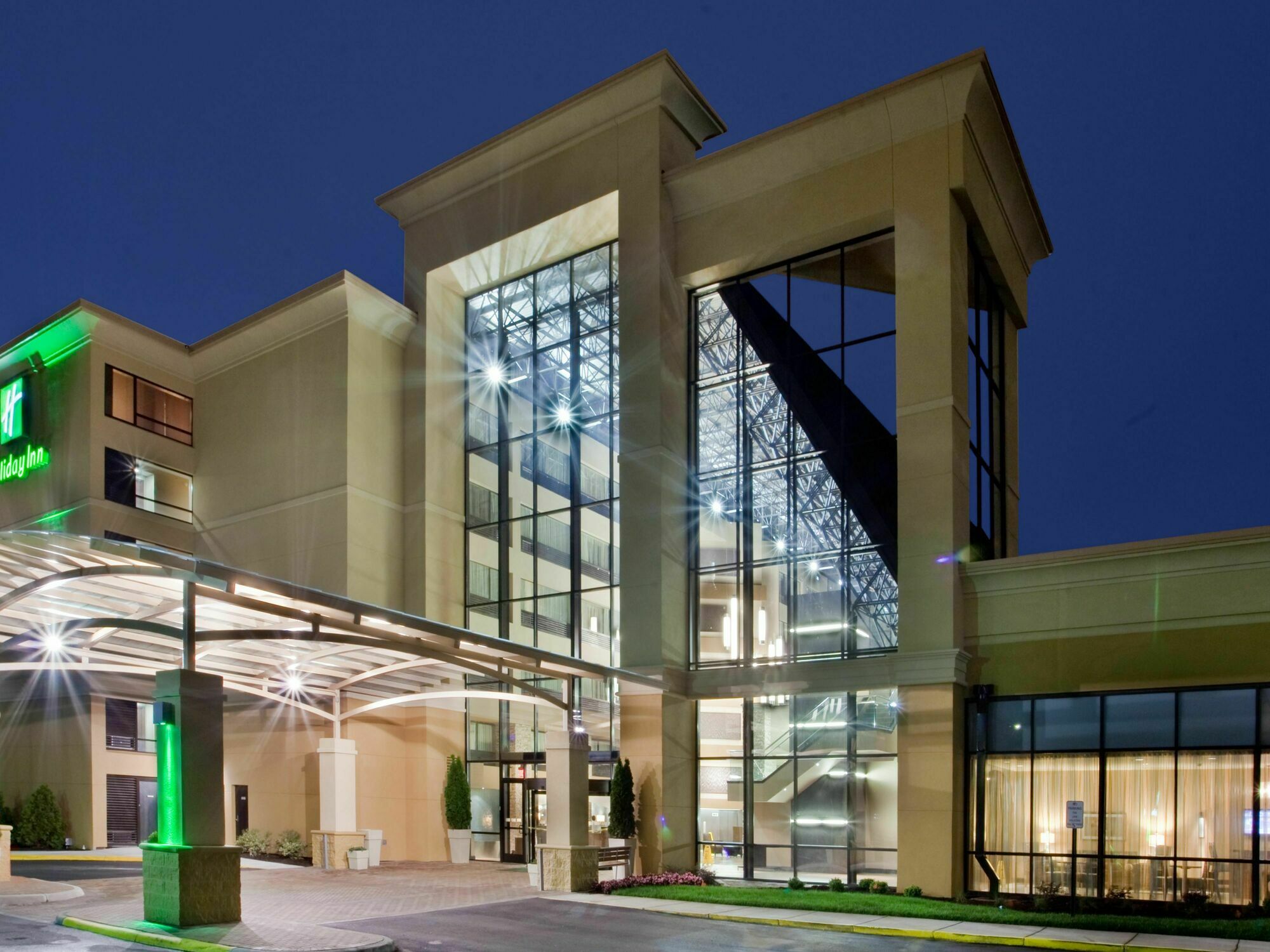 Holiday Inn Virginia Beach - Norfolk By Ihg Экстерьер фото