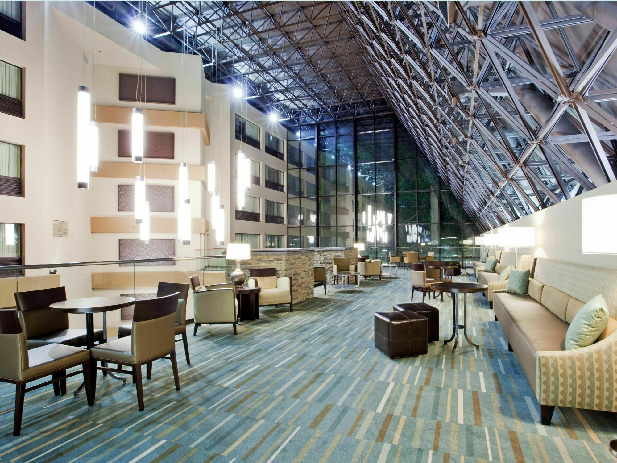 Holiday Inn Virginia Beach - Norfolk By Ihg Экстерьер фото